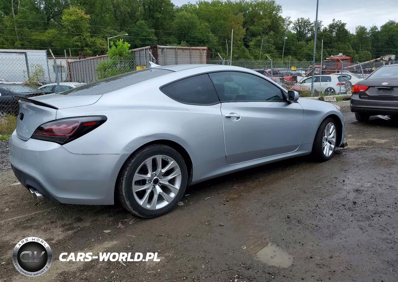 2013 Hyundai Genesis Coupe 2.0T VIN:KMHHT6KD6DU085787 - 3