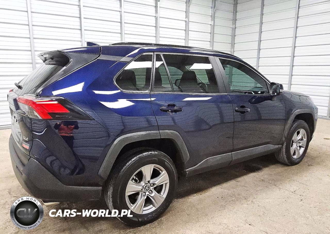 2025 Toyota Rav4 Xle VIN:2T3W1RFV0SW433699 - 3