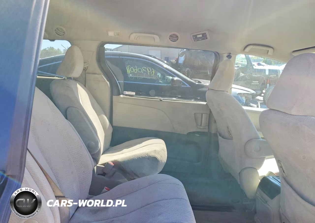 2013 Toyota Sienna Le VIN:5TDJK3DC9DS050919 - 11
