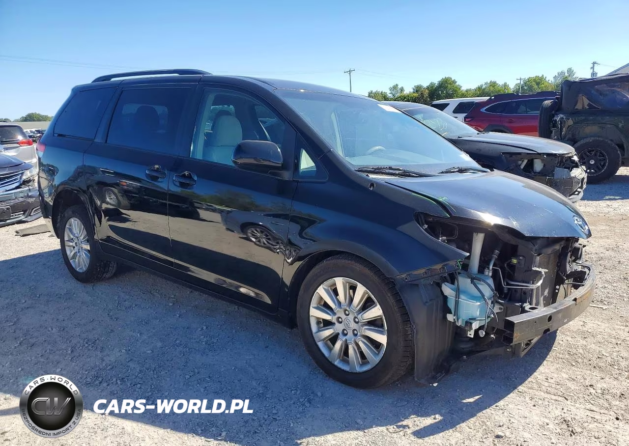 2013 Toyota Sienna Le VIN:5TDJK3DC9DS050919 - 4