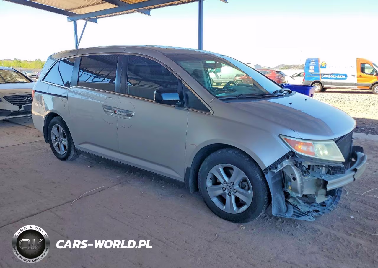2013 Honda Odyssey Exl VIN:5FNRL5H6XDB041540 - 4