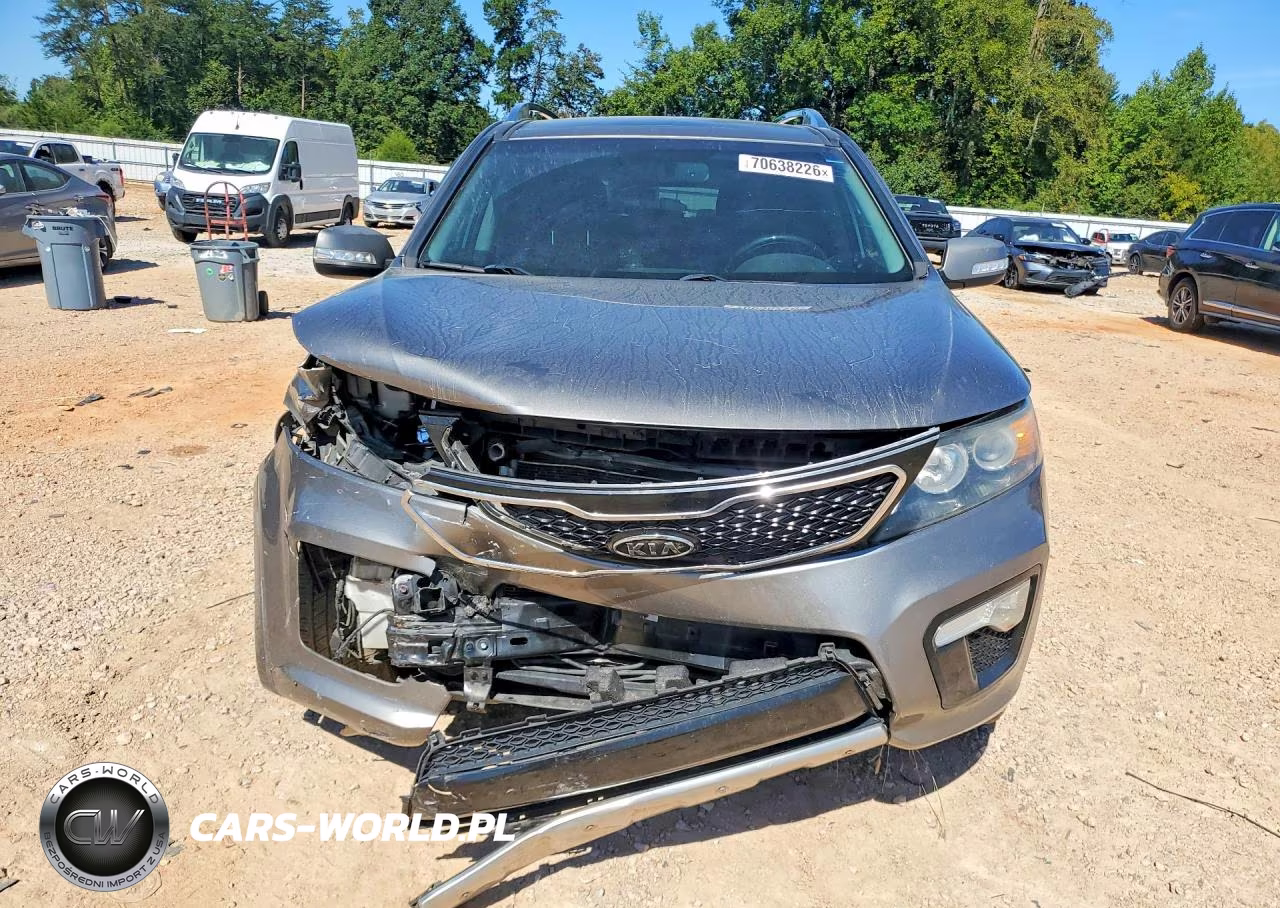 2013 Kia Sorento Sx VIN:5XYKWDA28DG385645 - 5