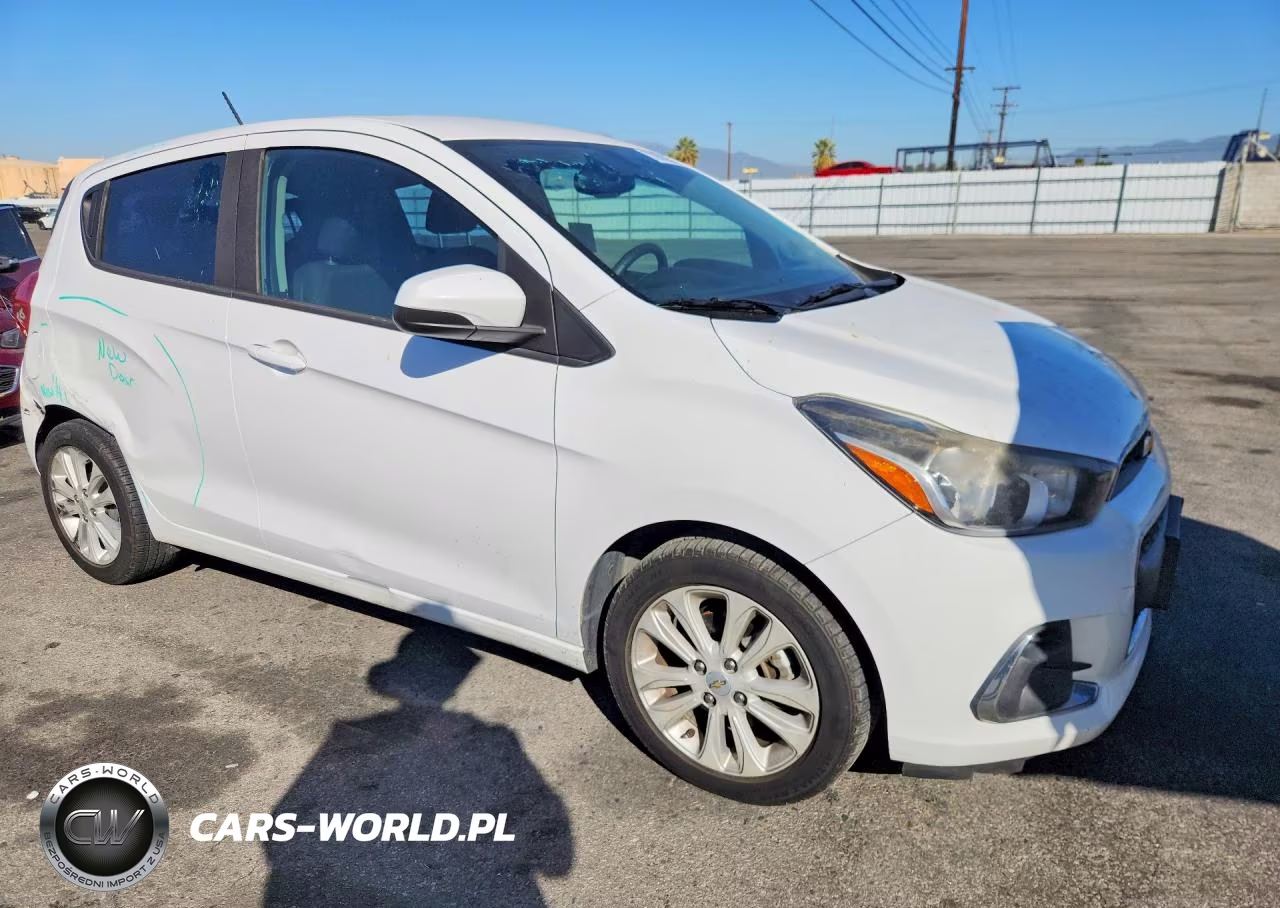 2018 Chevrolet Spark 1Lt VIN:KL8CD6SA2JC473448 - 4