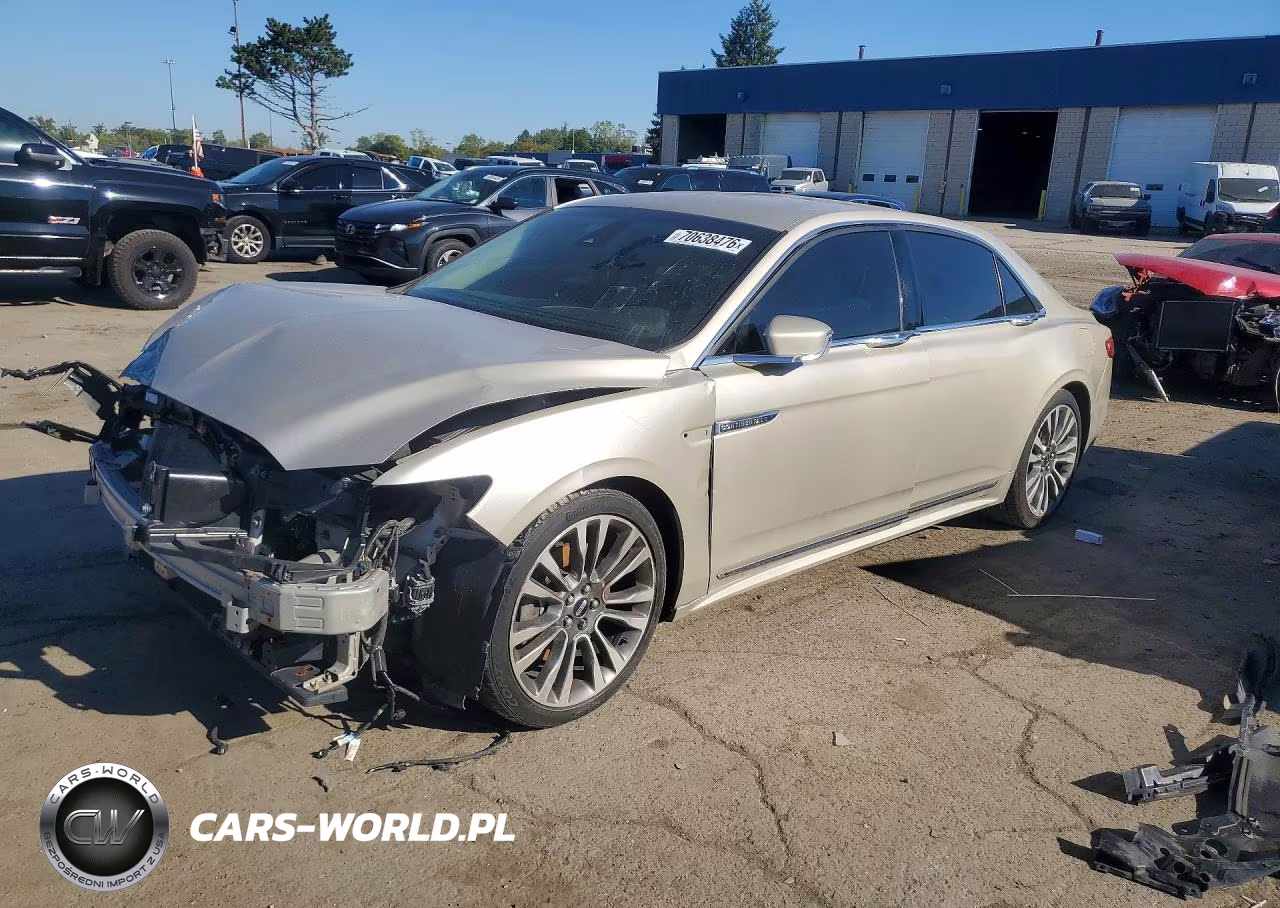 2017 Lincoln Continental Select