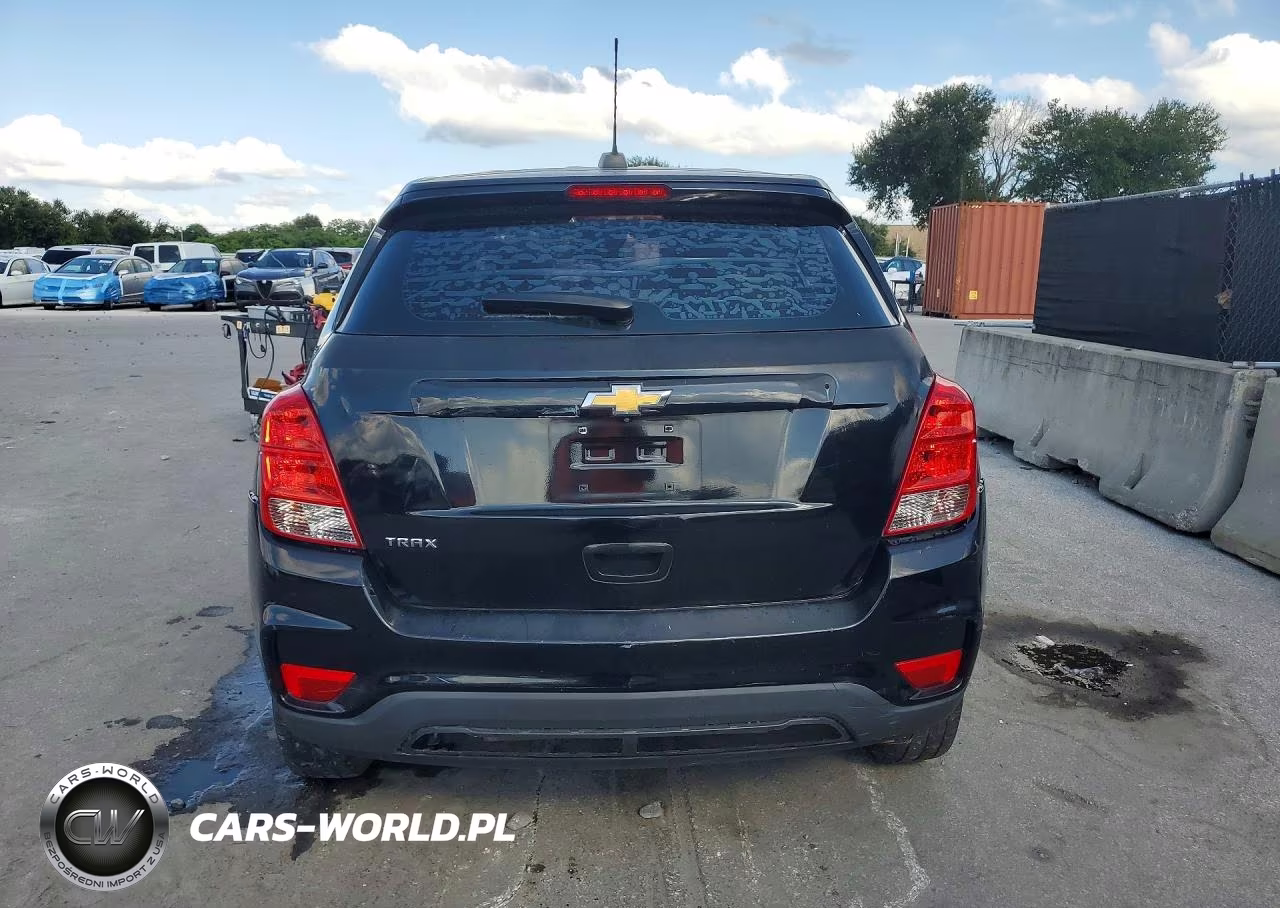 2020 Chevrolet Trax Ls VIN:3GNCJKSB7LL333007 - 6