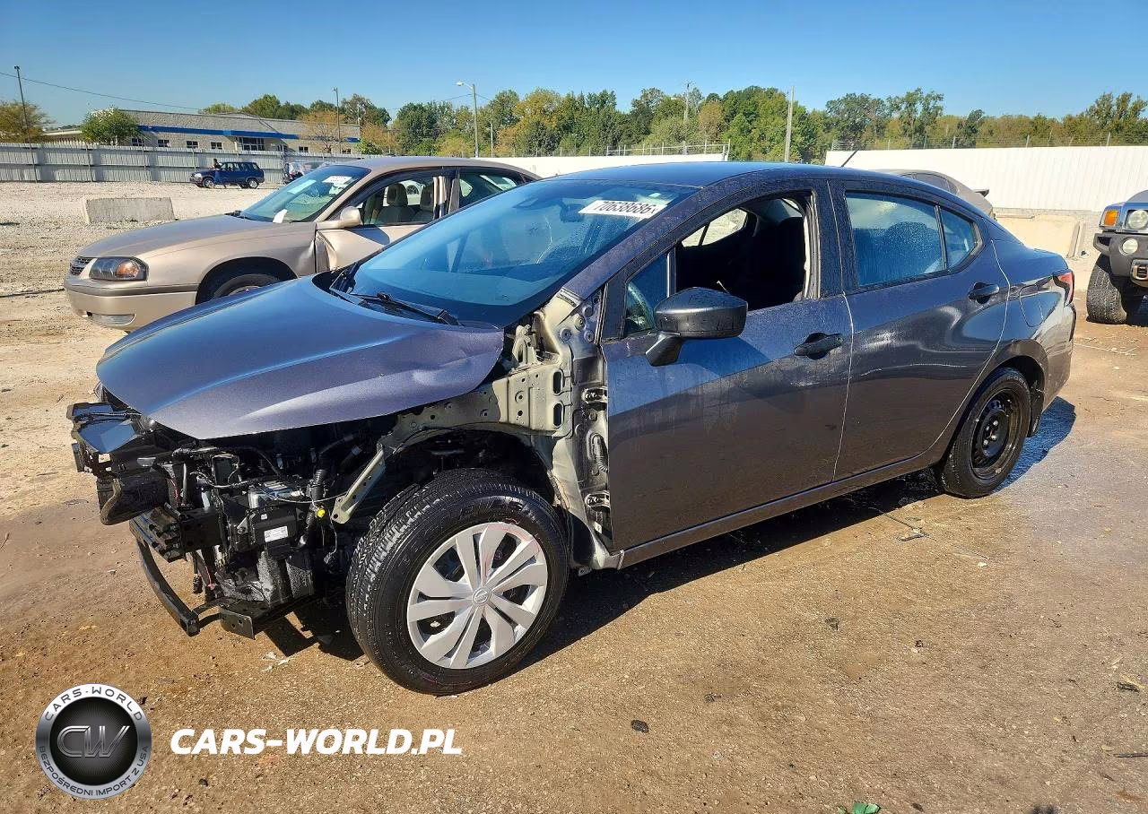 2022 Nissan Versa S – zdjęcie 1 z 13