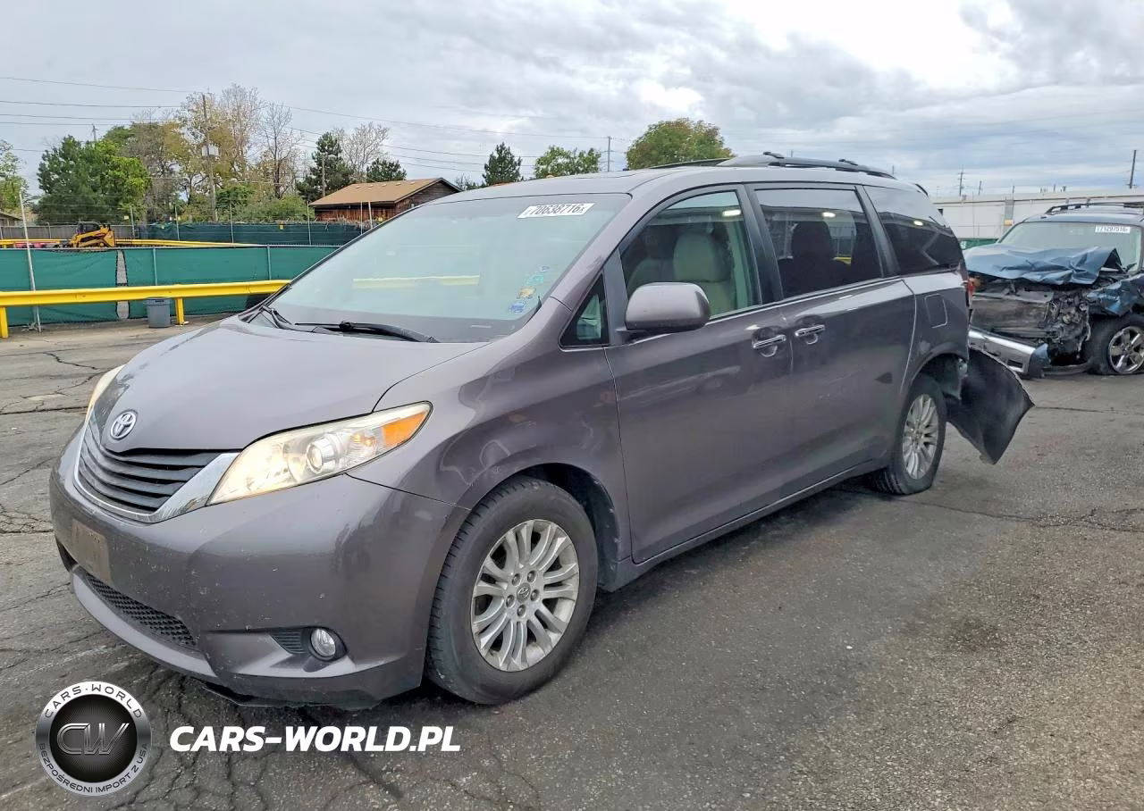 2011 Toyota Sienna Xle 8-Passenger VIN:5TDYK3DC3BS081224 - 1