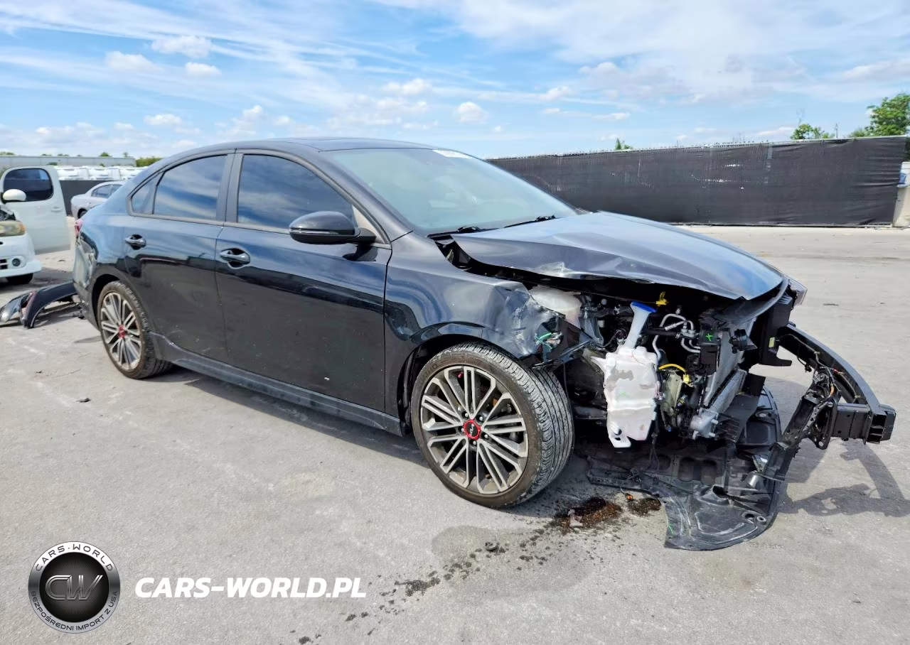 2024 Kia Forte Gt VIN:3KPF44AC2RE712190 - 4