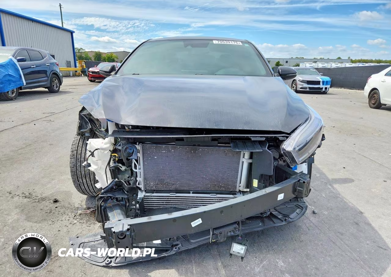 2024 Kia Forte Gt VIN:3KPF44AC2RE712190 - 5