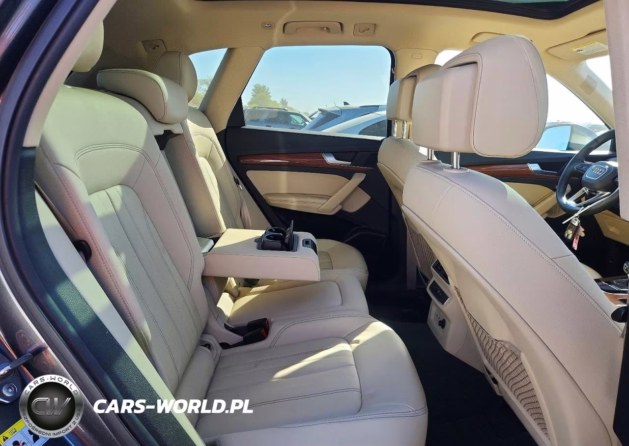 2022 Audi Q5 Premium Plus 45 VIN:WA1EAAFY4N2085355 - 10