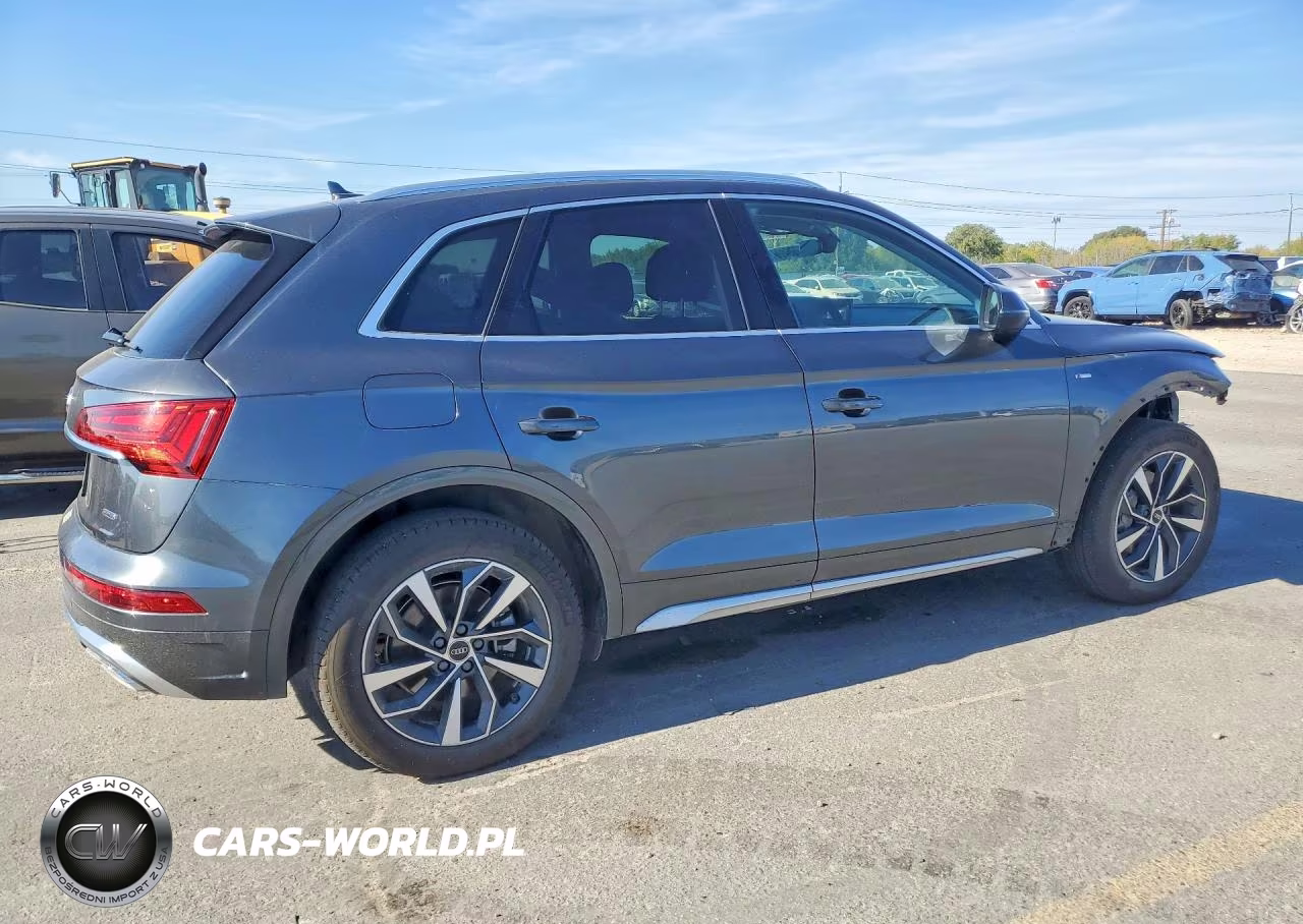 2023 Audi Q5 Premium 45 VIN:WA1GAAFY9P2075402 - 3