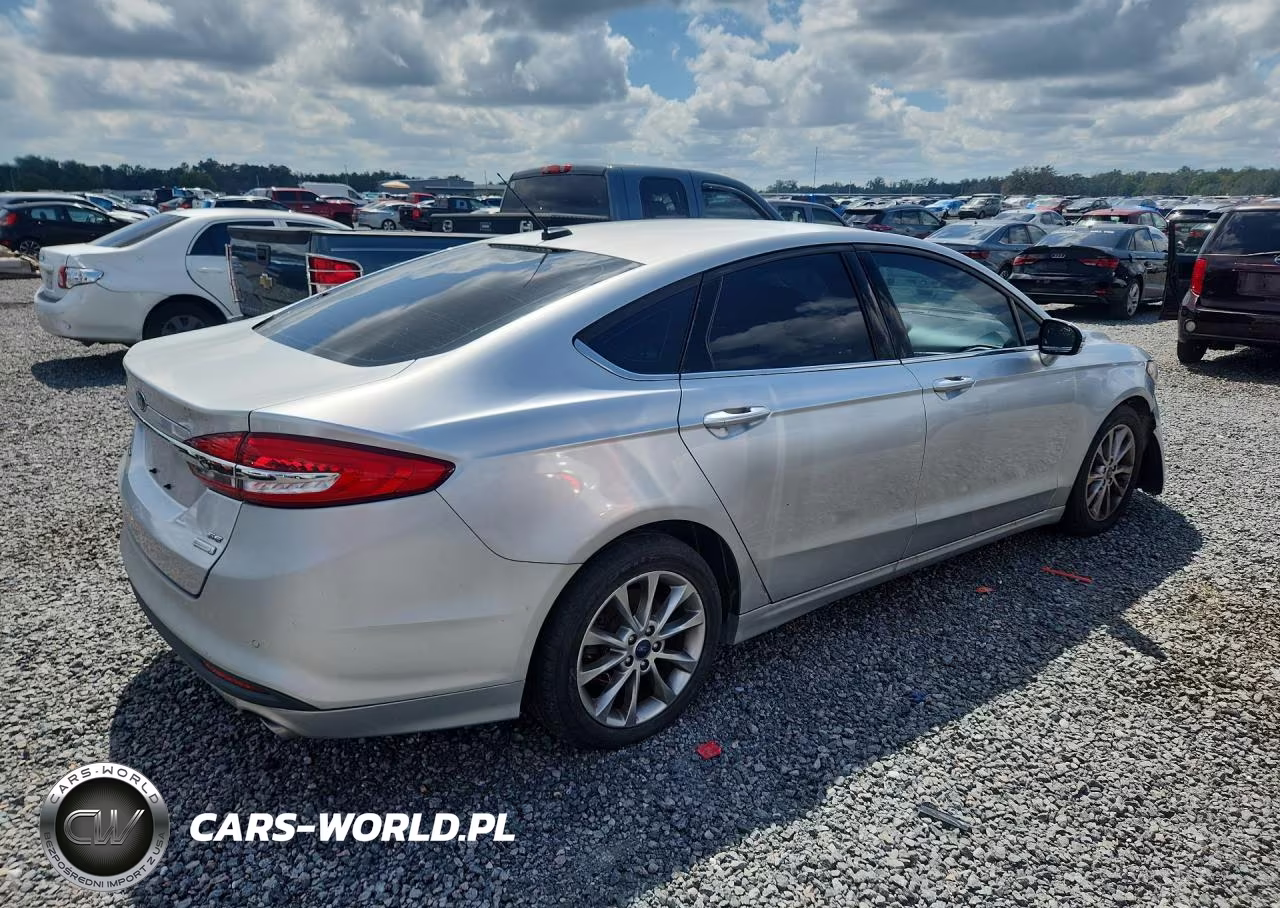 2017 Ford Fusion Se VIN:3FA6P0HD9HR351424 - 3