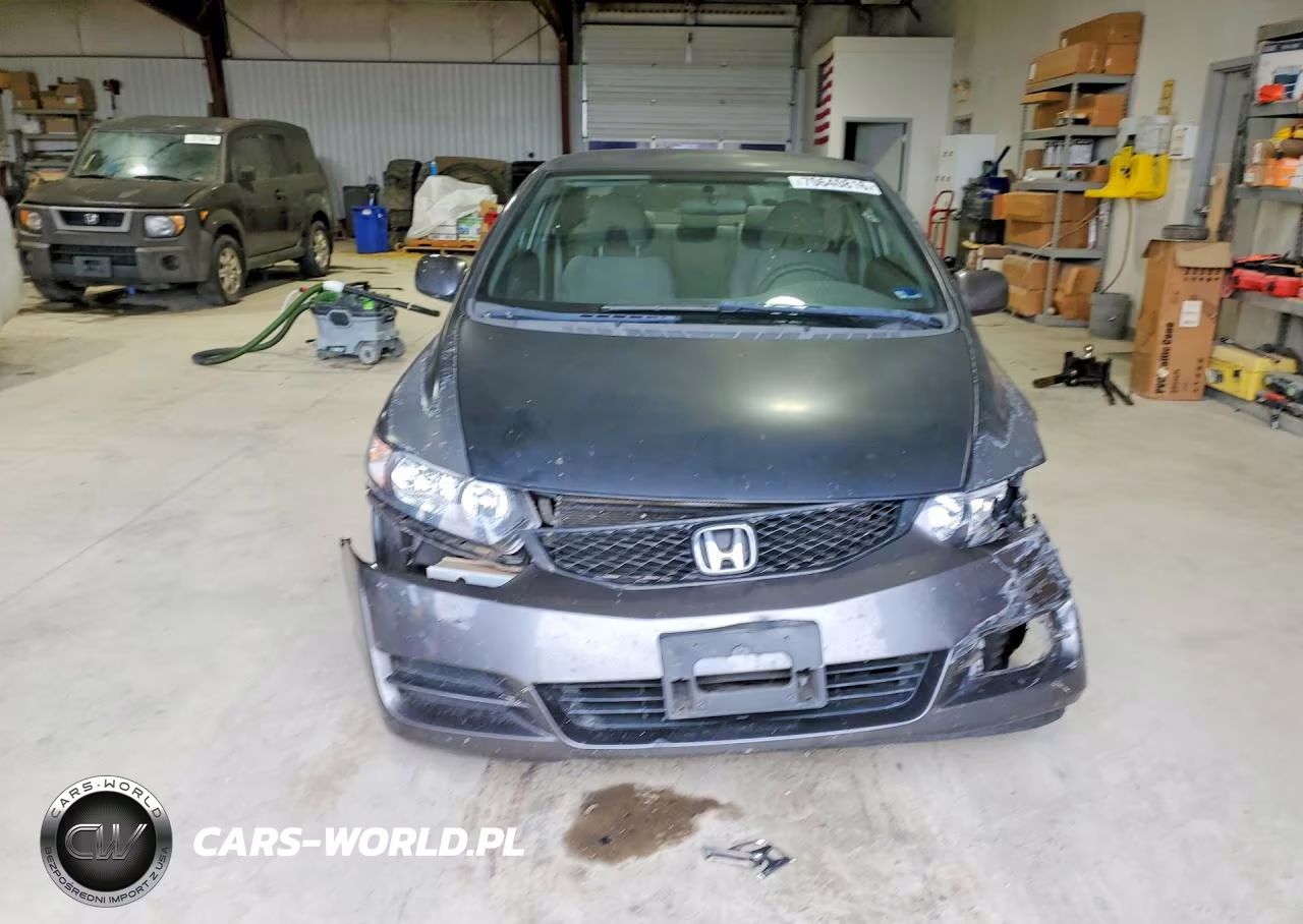 2010 Honda Civic Lx VIN:2HGFG1B64AH518687 - 5