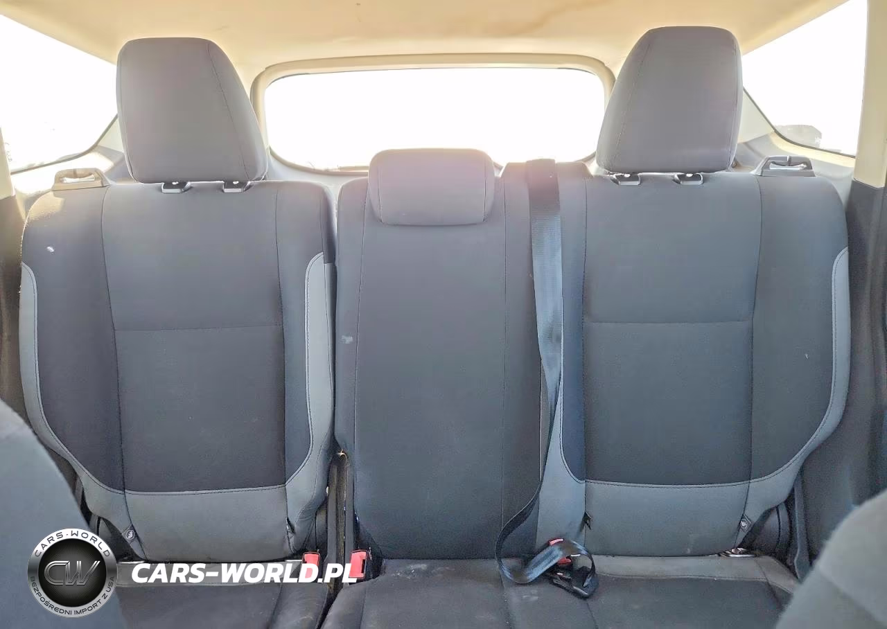 2015 Ford Escape S VIN:1FMCU0F77FUB62954 - 10