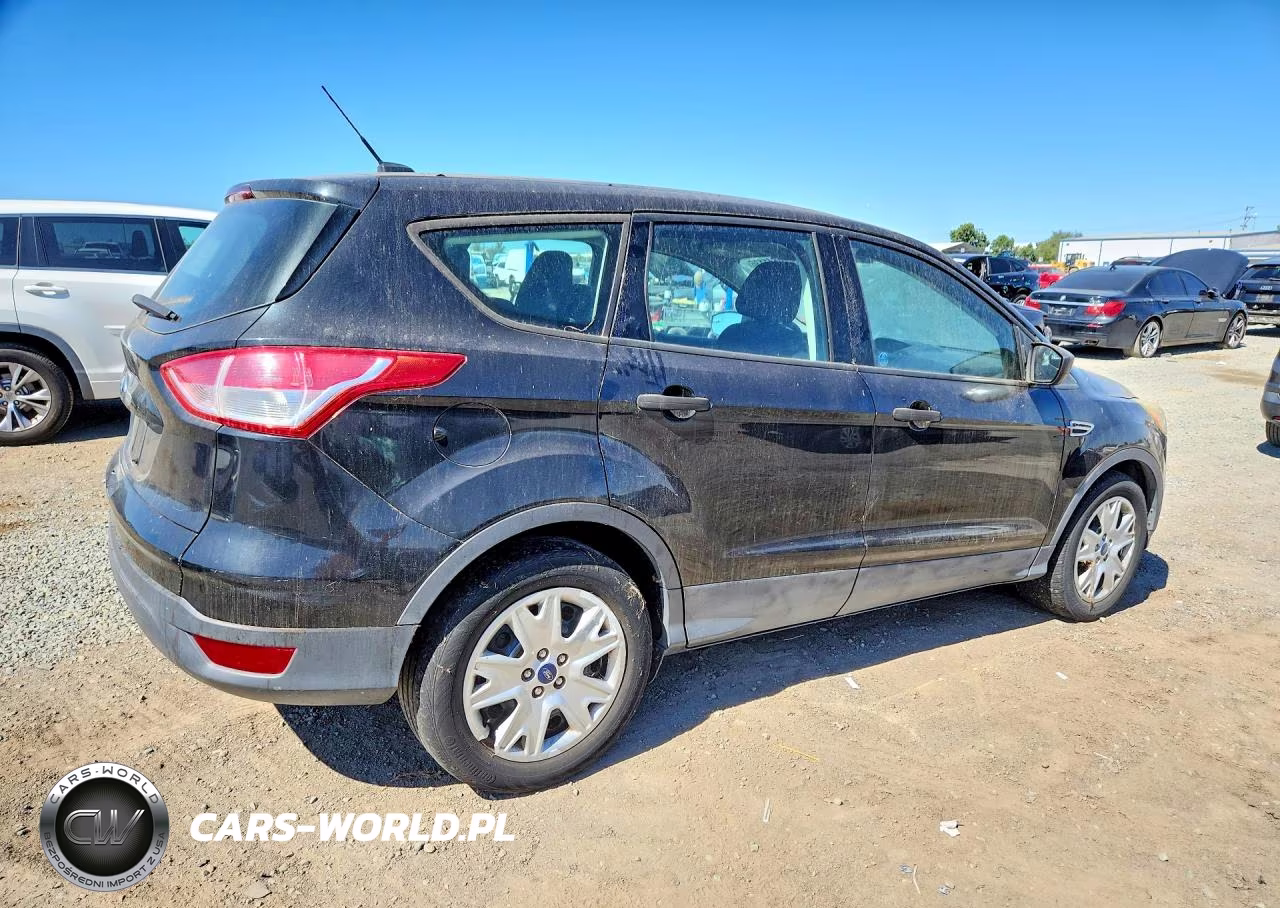 2015 Ford Escape S VIN:1FMCU0F77FUB62954 - 3