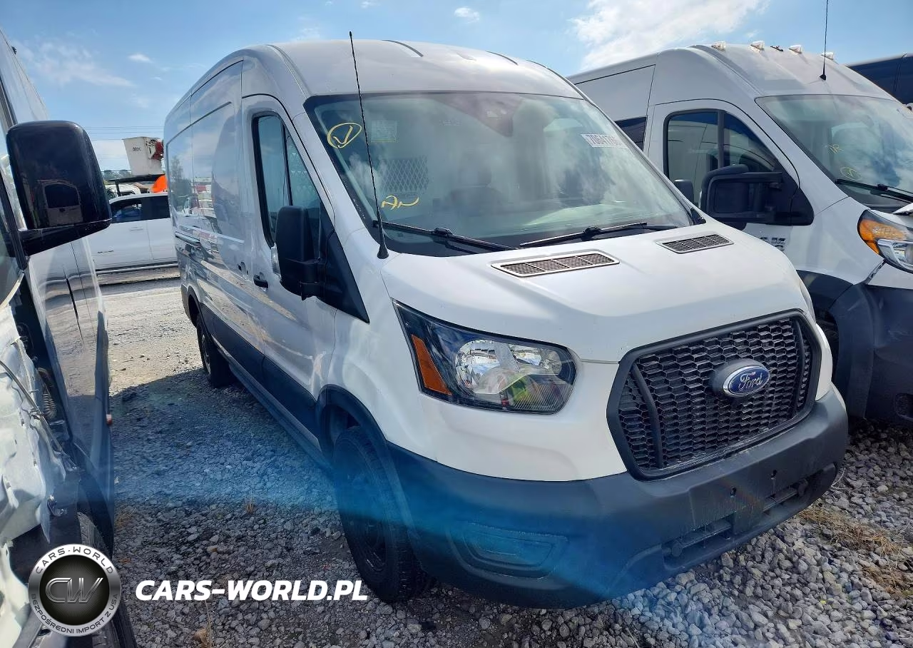 2023 Ford Transit 250 Delivery Van VIN:1FTBR1C88PKA60676 - 4