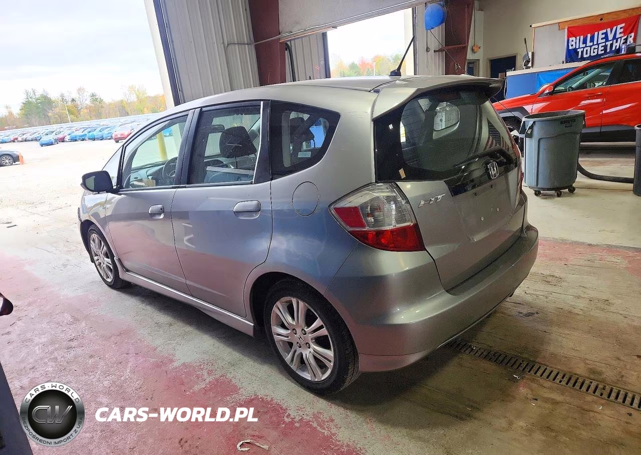 2009 Honda Fit Sport VIN:JHMGE88469S008674 - 2