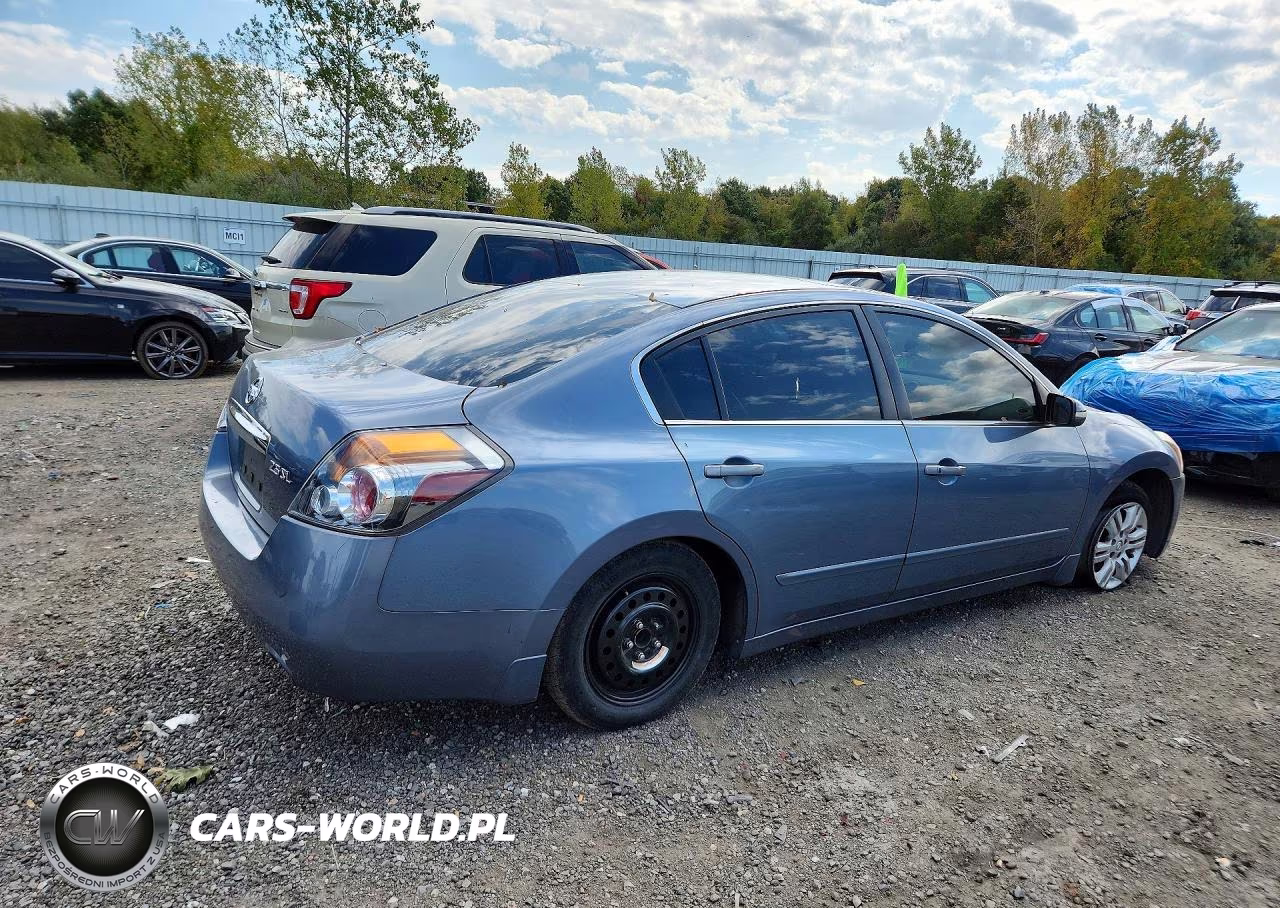 2010 Nissan Altima 2.5 VIN:1N4AL2AP3AN532193 - 3