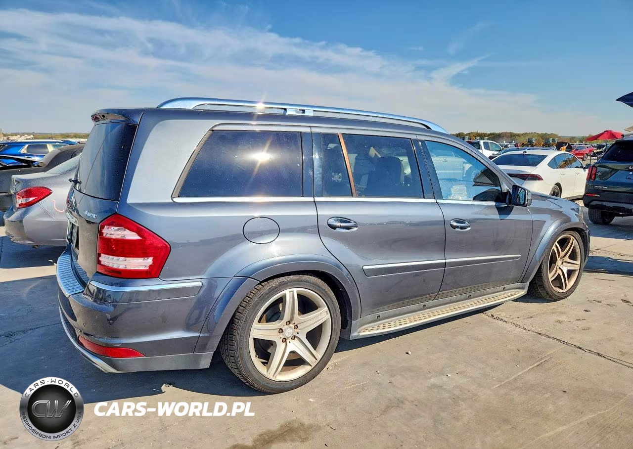 2012 Mercedes-Benz Gl 550 4Matic VIN:4JGBF8GE0CA773939 - 3