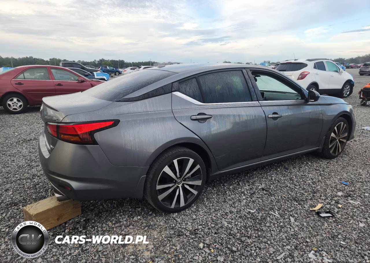 2020 Nissan Altima Sr VIN:1N4BL4CW5LC132199 - 3