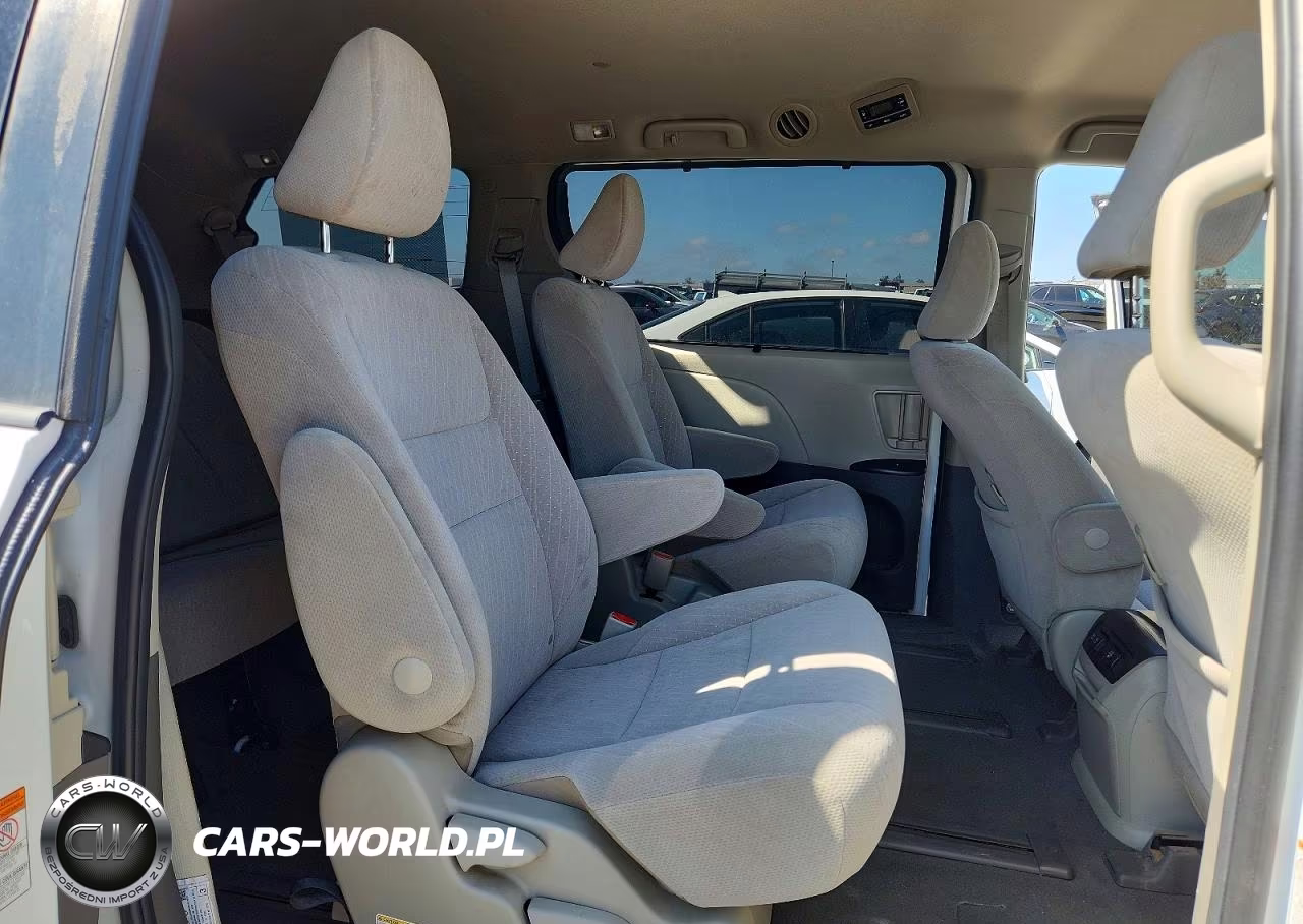 2020 Toyota Sienna E Grade VIN:5TDJZ3DC2LS240409 - 11