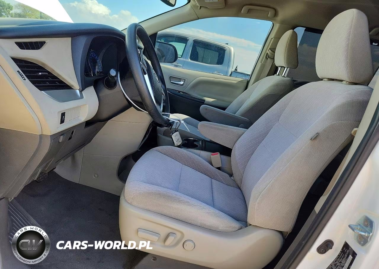 2020 Toyota Sienna E Grade VIN:5TDJZ3DC2LS240409 - 7