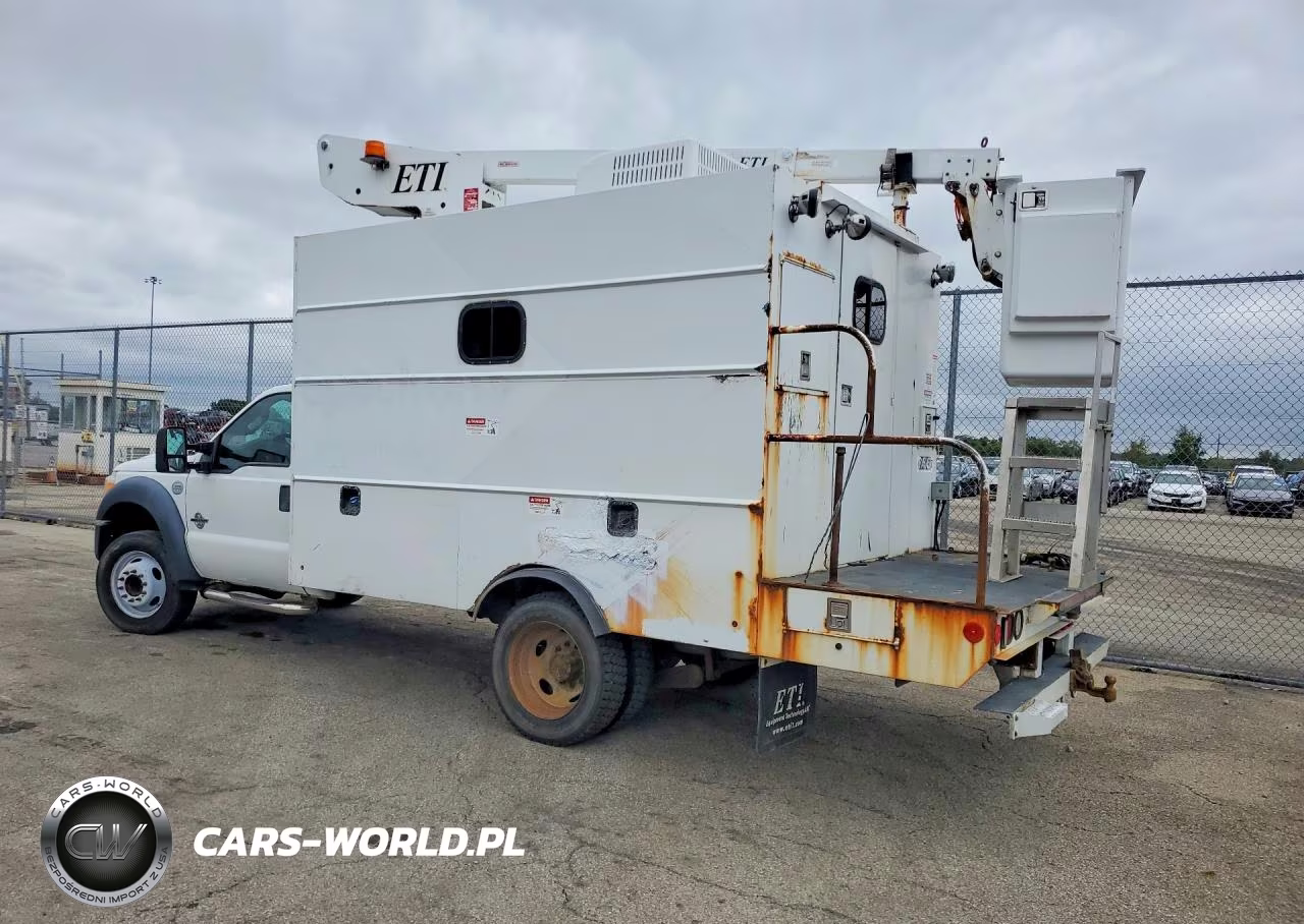 2013 Ford F550 Super Duty Bucket Truck VIN:1FDUF5GTXDEA62555 - 2