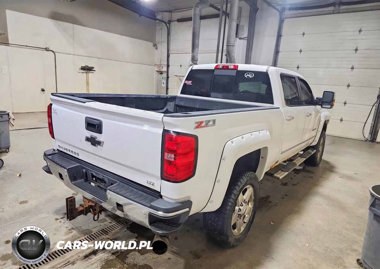 2015 Chevrolet Silverado K2500 Heavy Duty Ltz VIN:1GC1KWE89FF179614 - 3