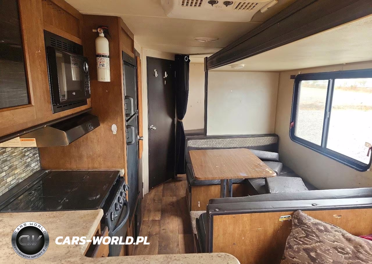 2017 Salem By Forest Rive Trailers VIN:4X4TSMB26HT111542 - 6