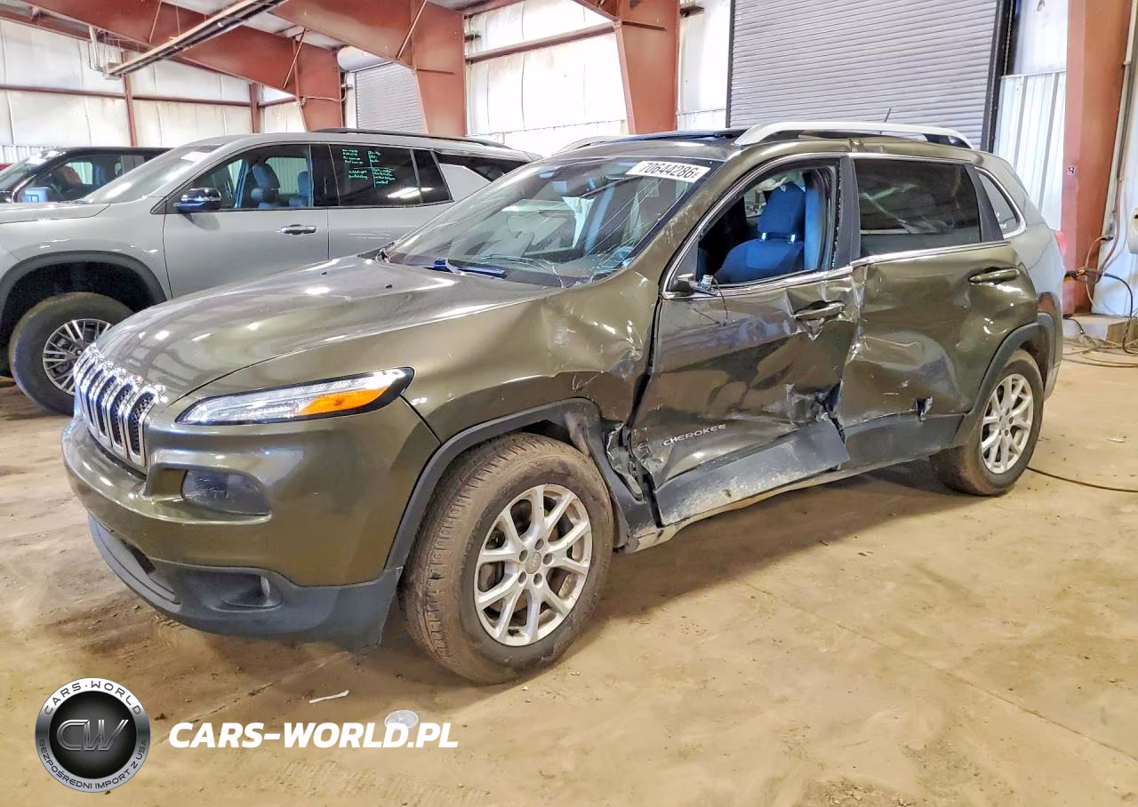 2015 Jeep Cherokee Latitude – zdjęcie 1 z 14