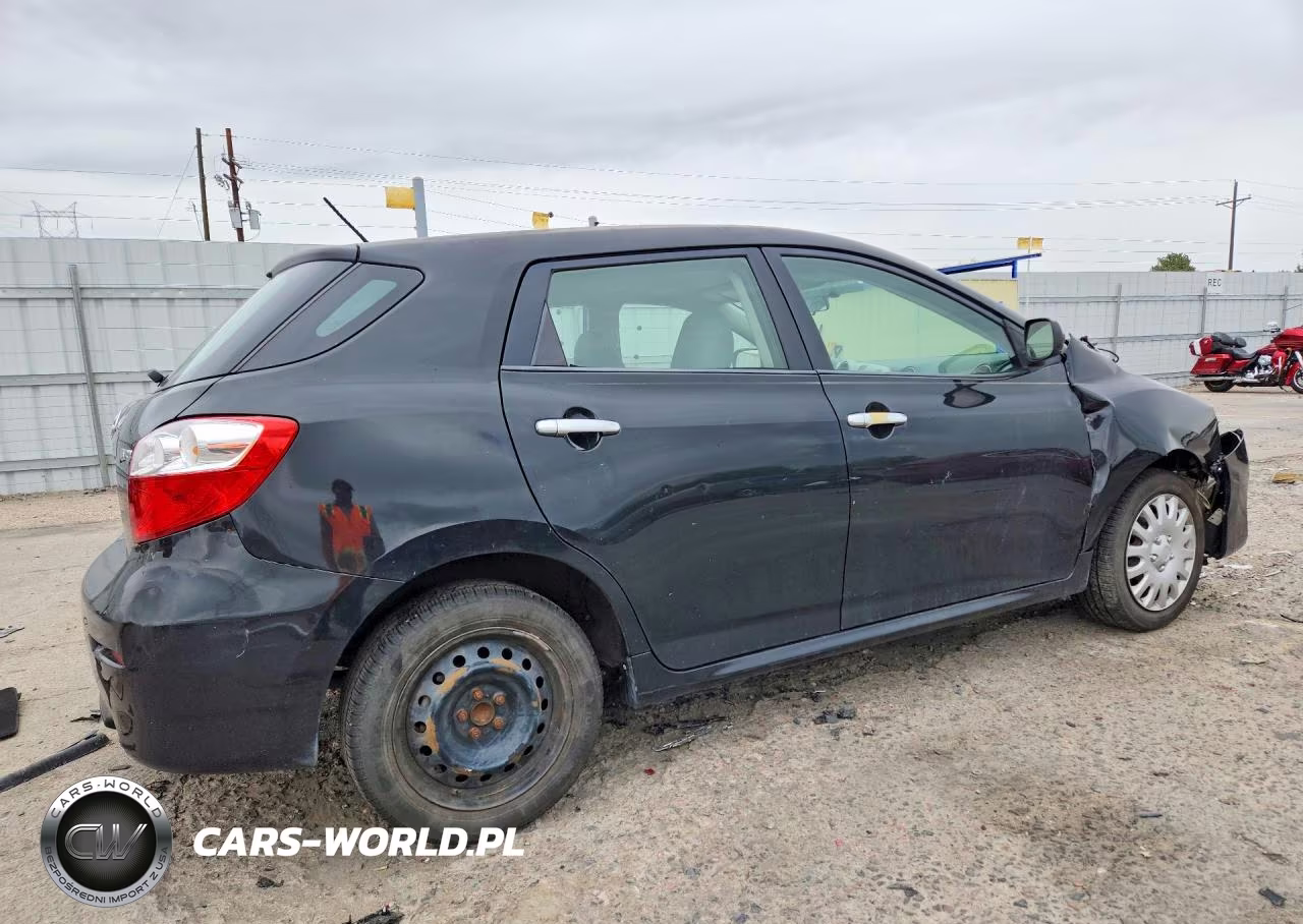 2010 Toyota Matrix Base VIN:2T1KU4EE2AC209496 - 3