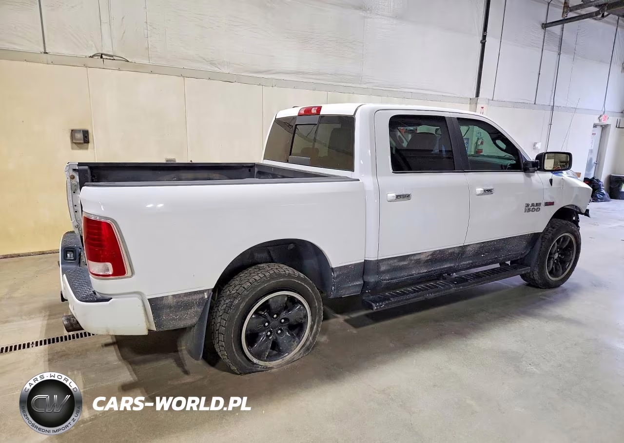 2015 Ram 1500 Longhorn VIN:1C6RR7PM2FS724193 - 3