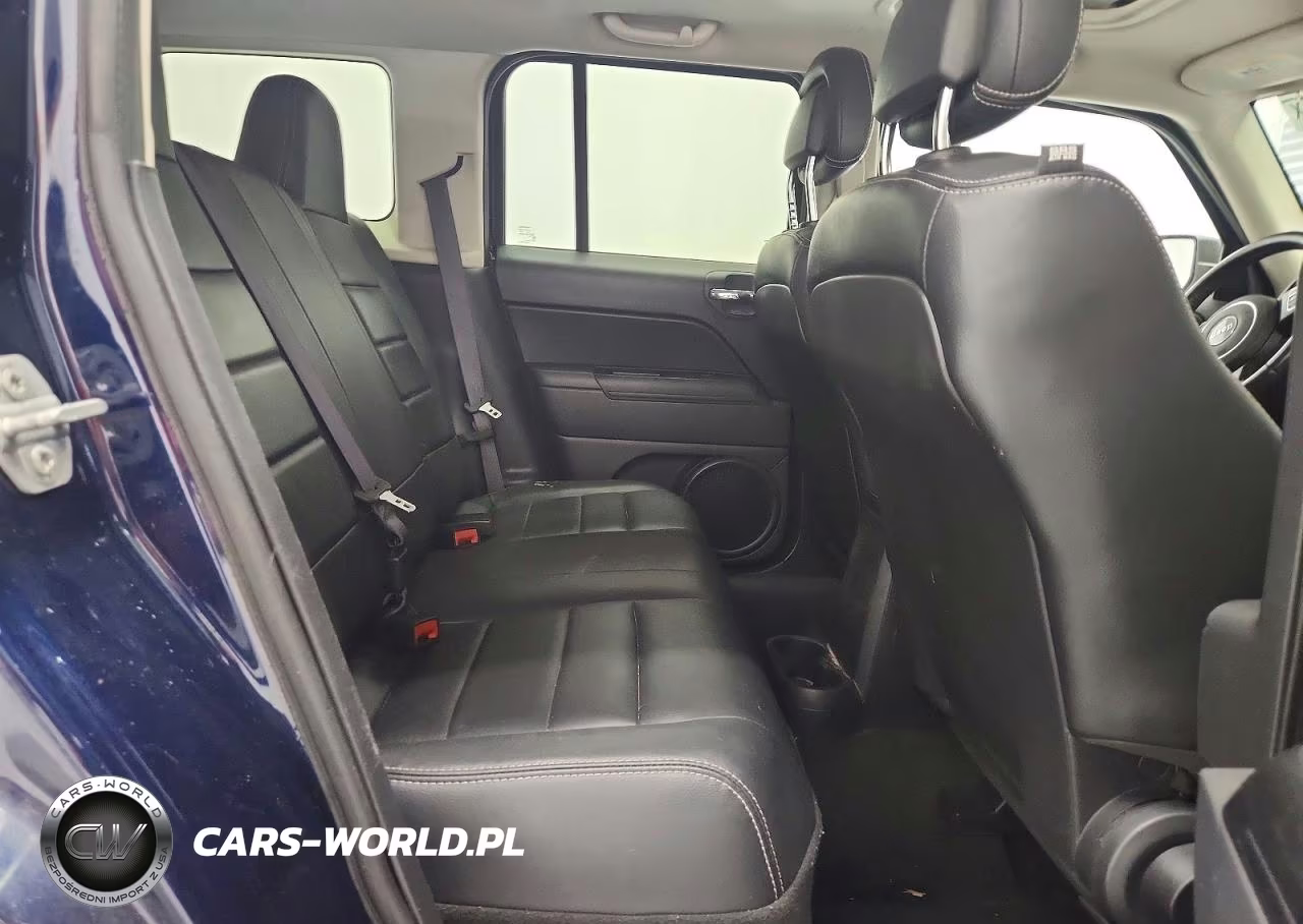 2016 Jeep Patriot Latitude VIN:1C4NJPFA0GD809982 - 11