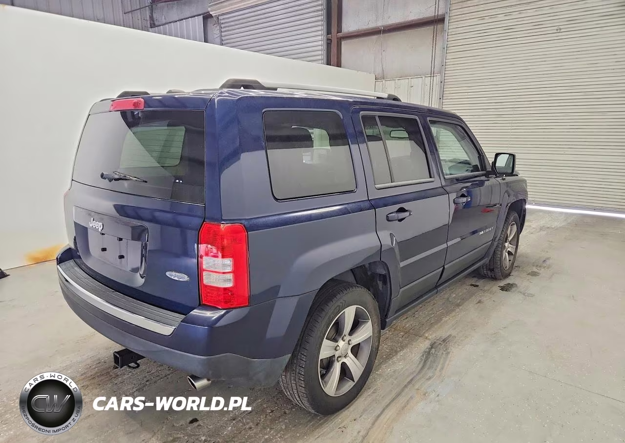 2016 Jeep Patriot Latitude VIN:1C4NJPFA0GD809982 - 3