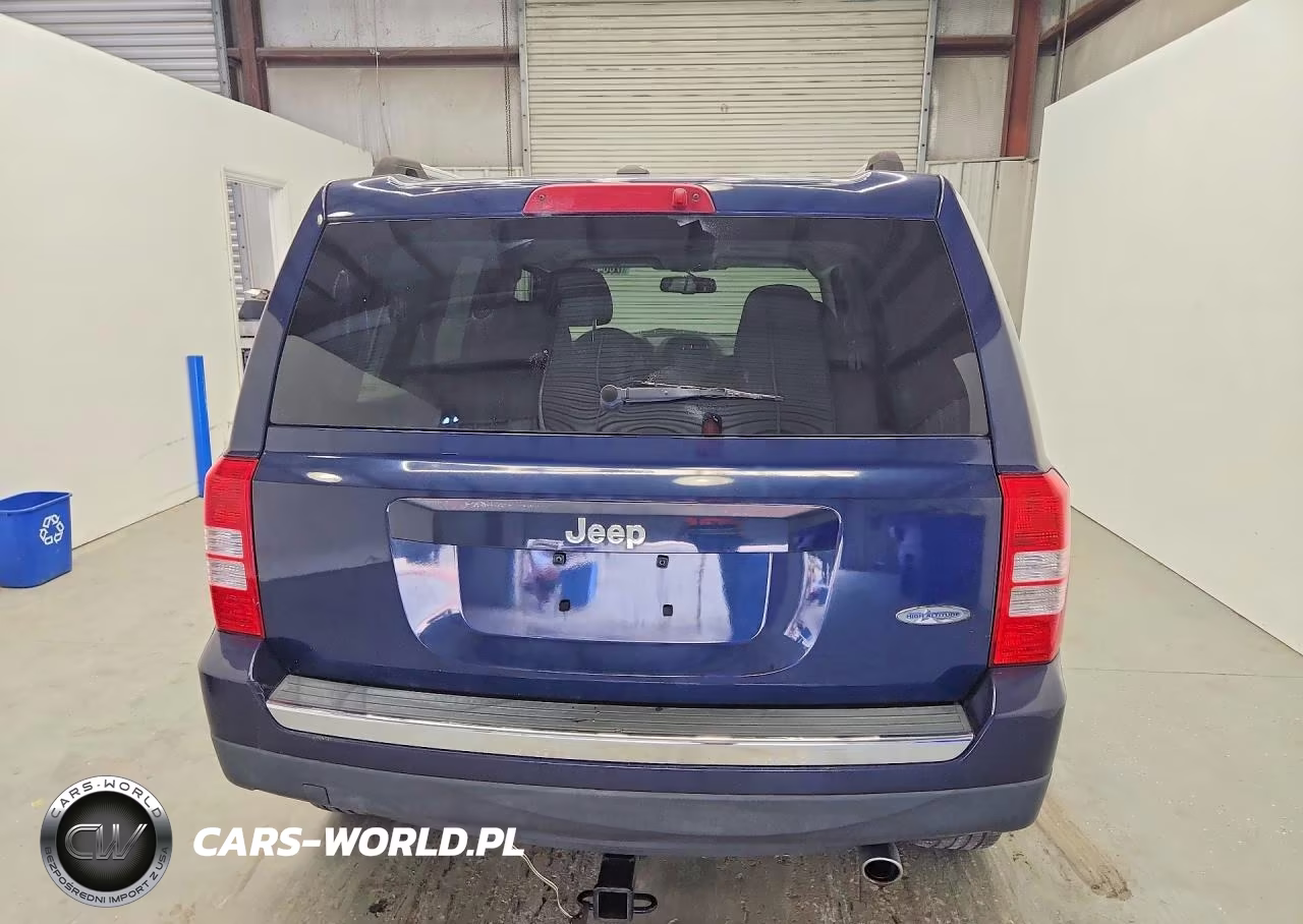2016 Jeep Patriot Latitude VIN:1C4NJPFA0GD809982 - 6