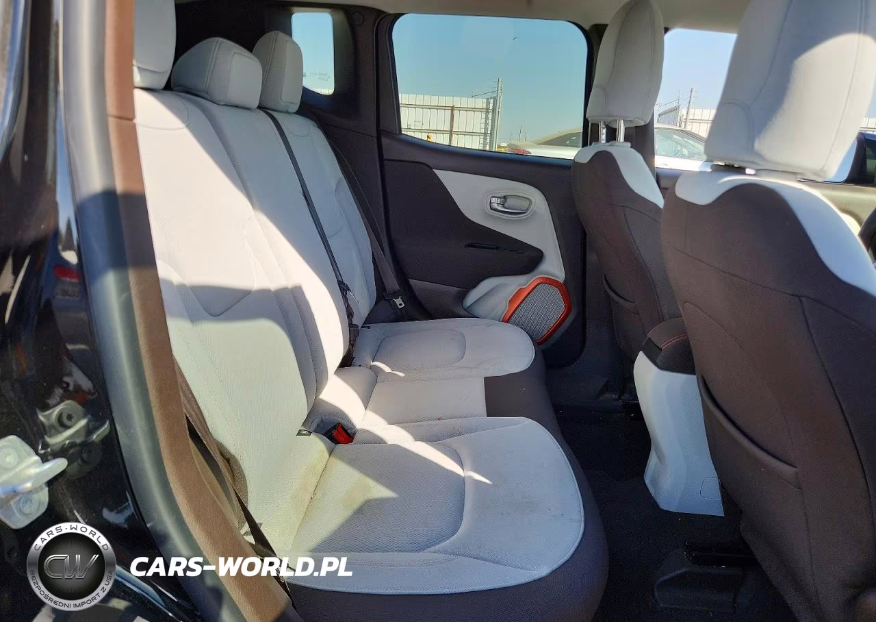2015 Jeep Renegade Latitude VIN:ZACCJABT0FPB59127 - 11