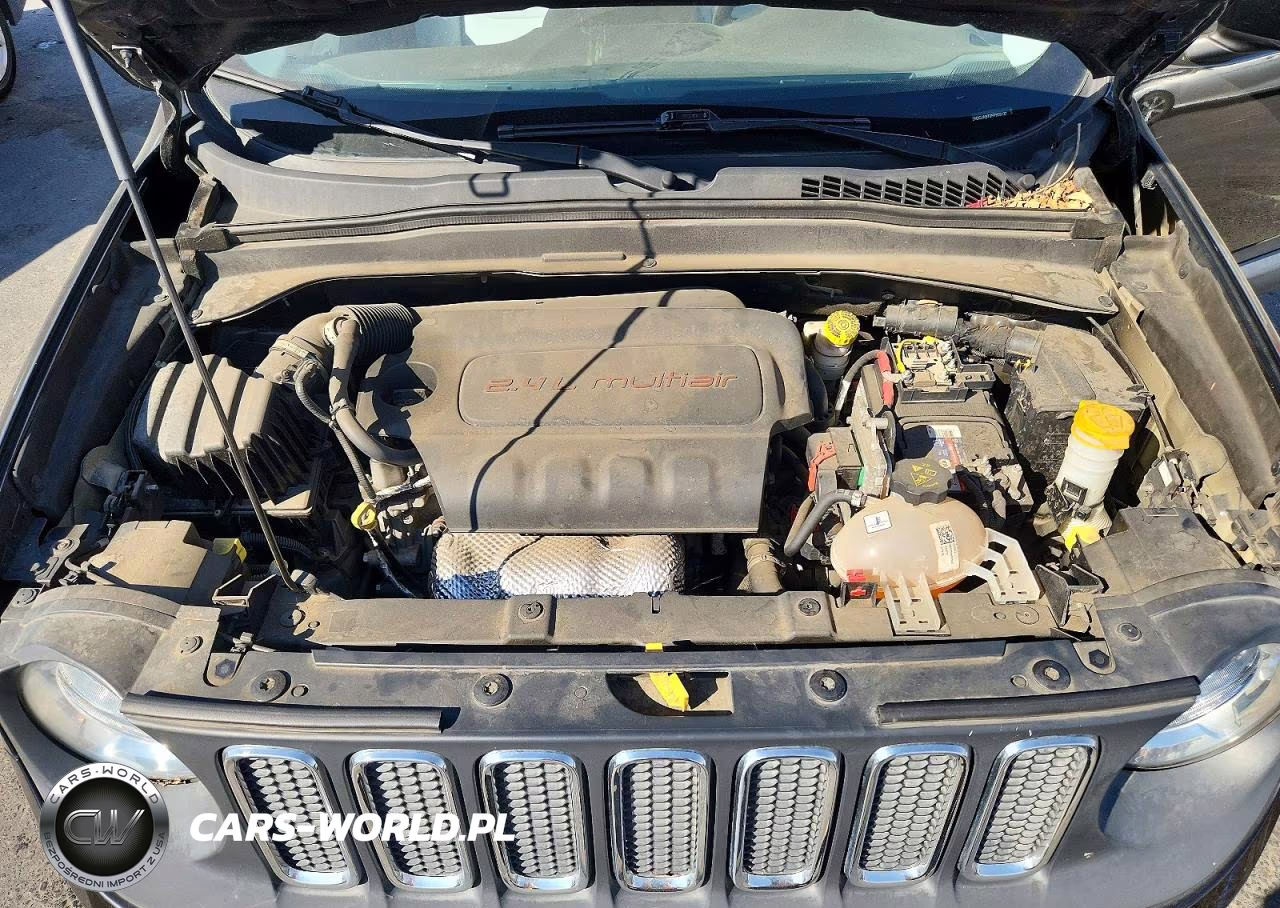 2015 Jeep Renegade Latitude VIN:ZACCJABT0FPB59127 - 12