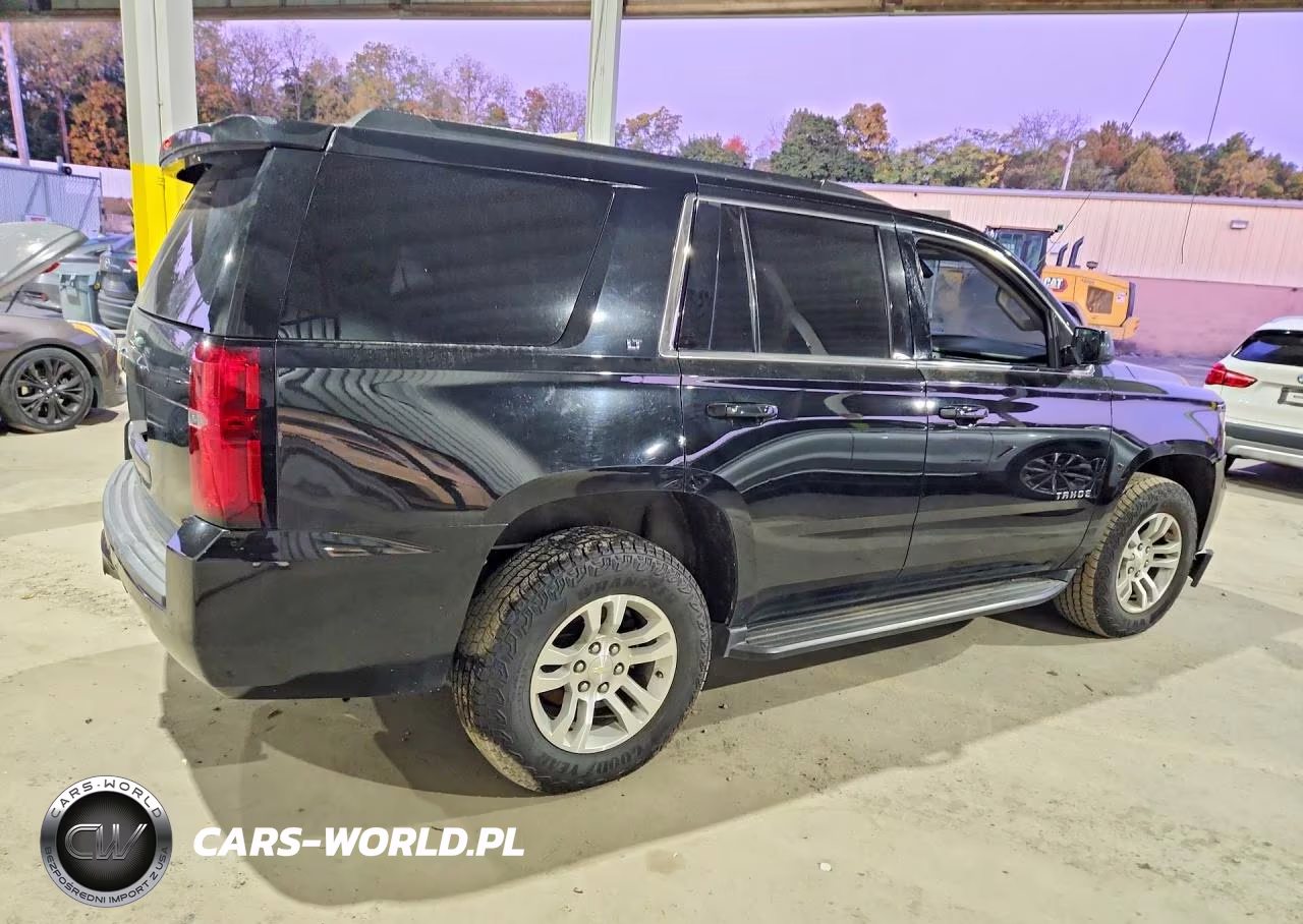 2018 Chevrolet Tahoe K1500 Lt VIN:1GNSKBKCXJR388266 - 3