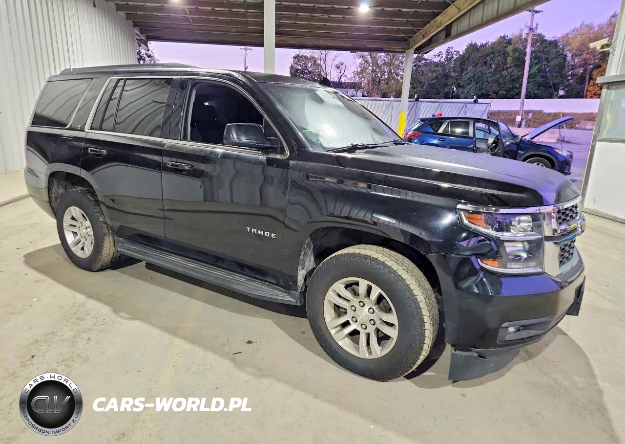 2018 Chevrolet Tahoe K1500 Lt VIN:1GNSKBKCXJR388266 - 4
