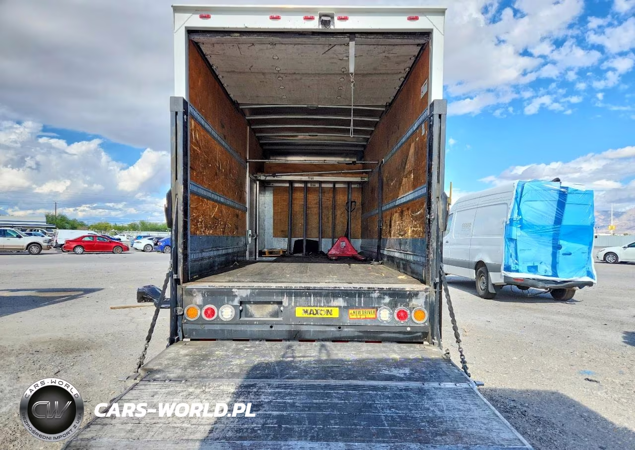 2017 Isuzu Npr Hd Delivery Truck VIN:54DC4W1C8HS804362 - 10