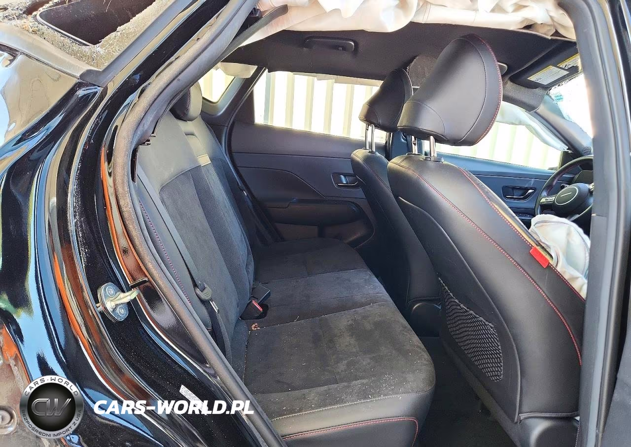 2025 Hyundai Kona N Line S VIN:KM8HBCA3XSU202259 - 11