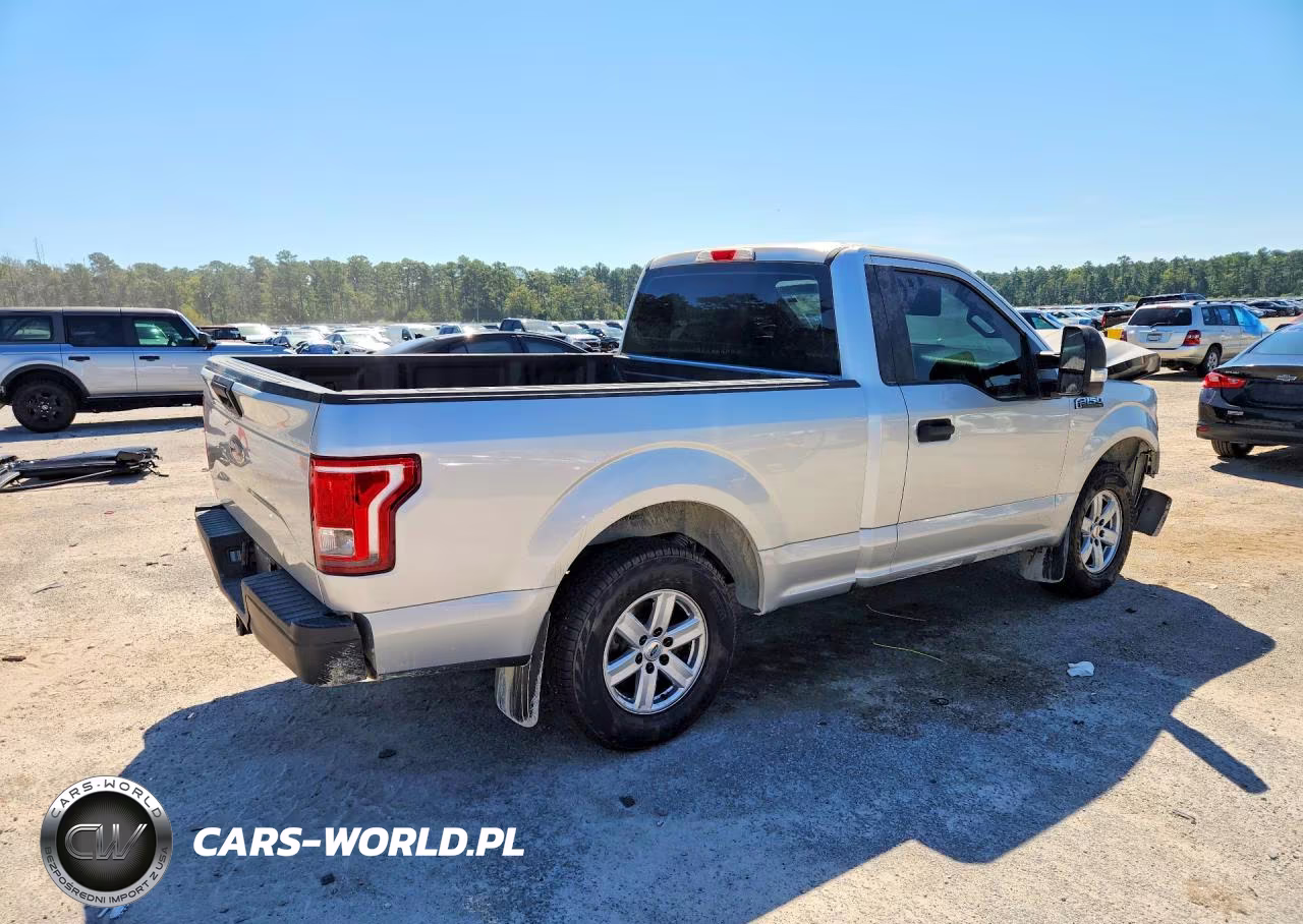 2017 Ford F150 VIN:1FTMF1CP7HFC37821 - 3