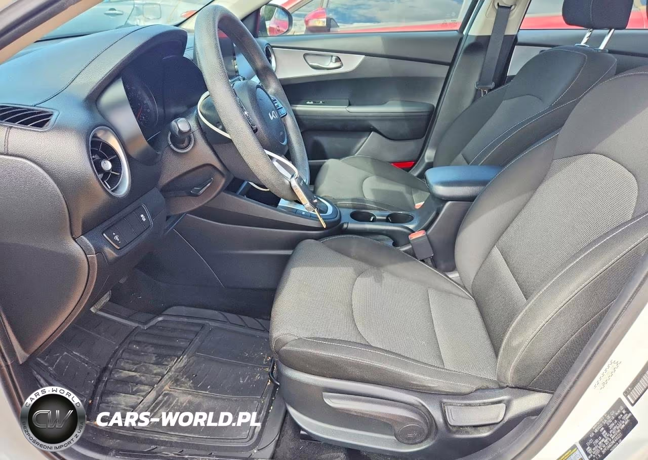 2022 Kia Forte Fe VIN:3KPF24AD3NE430231 - 7