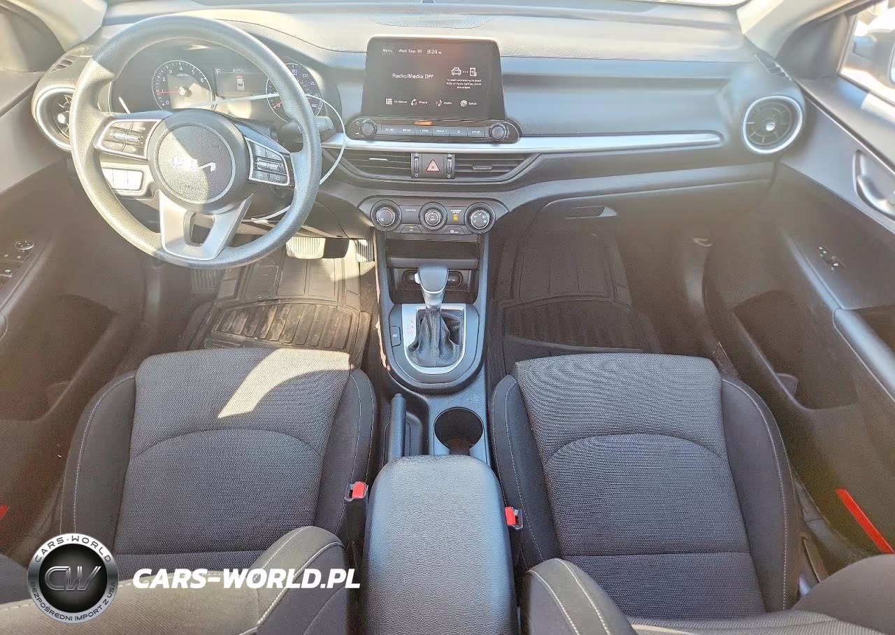 2022 Kia Forte Fe VIN:3KPF24AD3NE430231 - 8