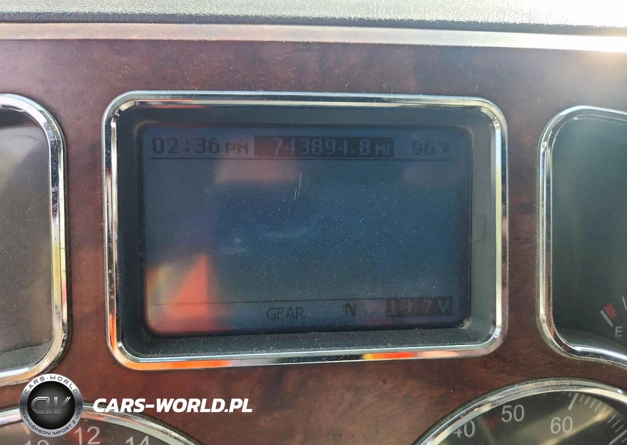 2010 Mack Cxu613 Semi Truck VIN:1M1AW07Y0AN010529 - 9