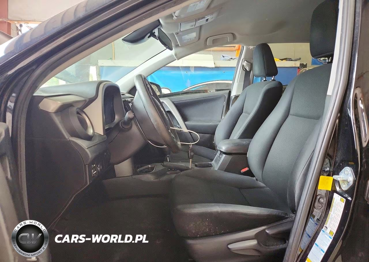 2017 Toyota Rav4 Le VIN:2T3BFREV5HW582569 - 7