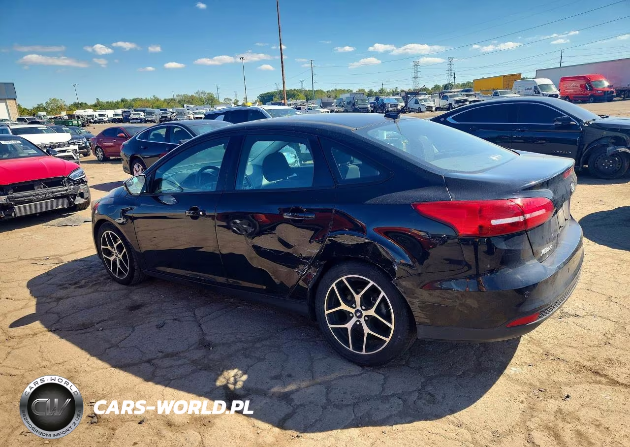 2017 Ford Focus Sel VIN:1FADP3H28HL295210 - 2