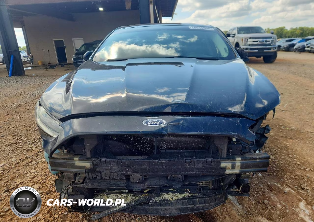 2015 Ford Fusion Se VIN:3FA6P0H97FR246891 - 5