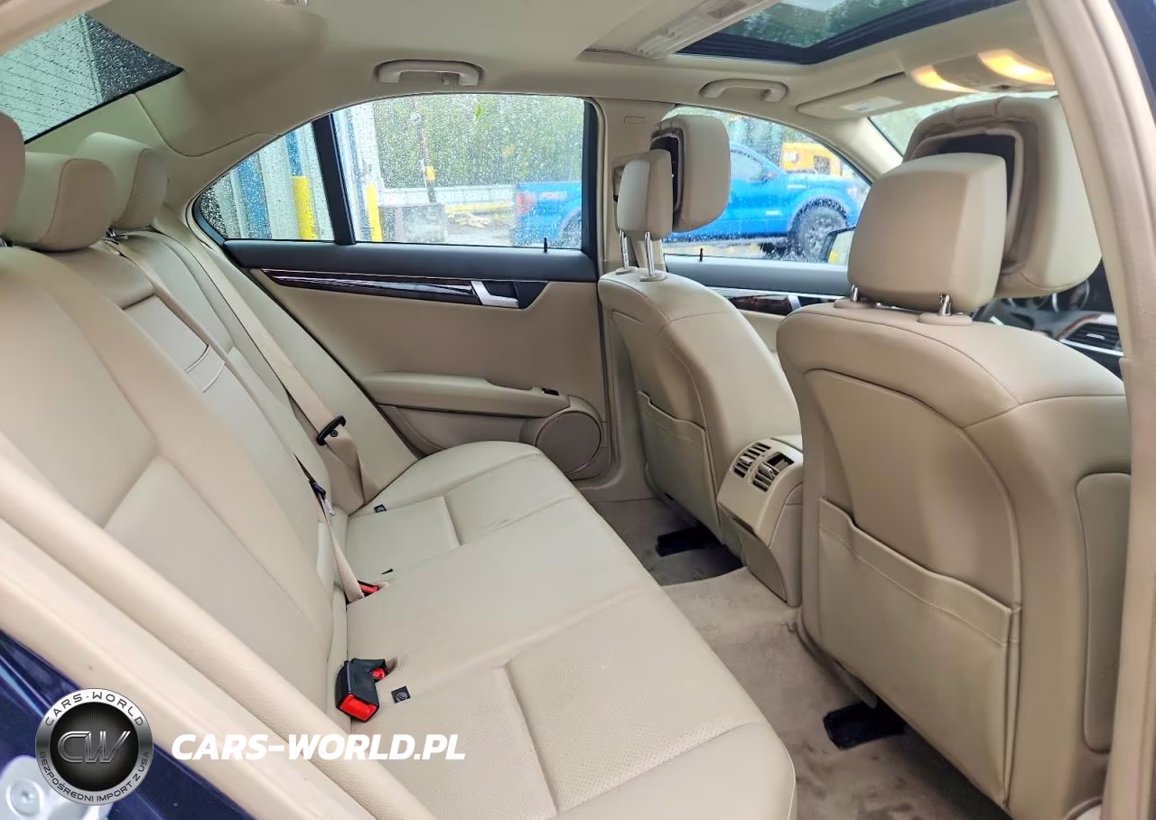2013 Mercedes-Benz C 300 4Matic VIN:WDDGF8AB2DR287246 - 10