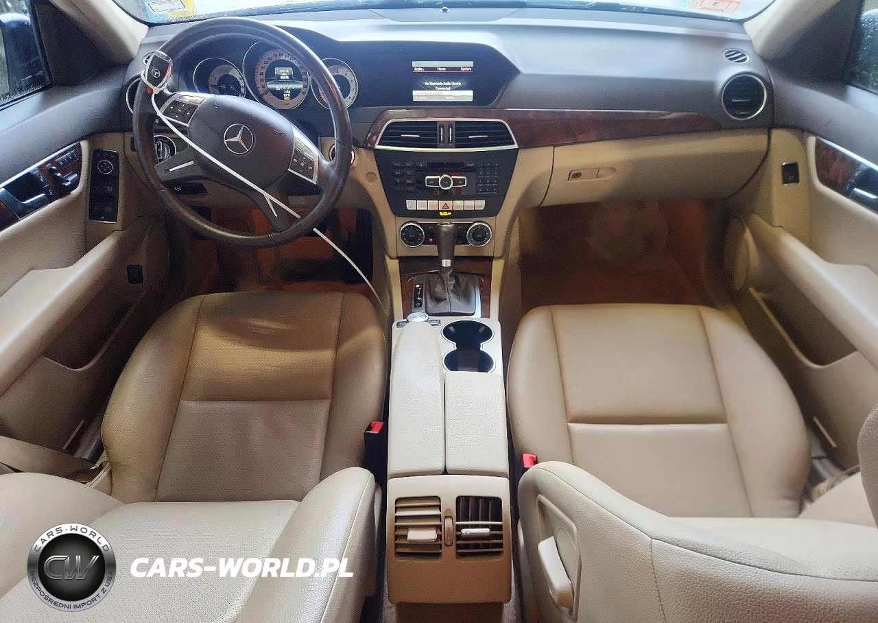 2013 Mercedes-Benz C 300 4Matic VIN:WDDGF8AB2DR287246 - 8